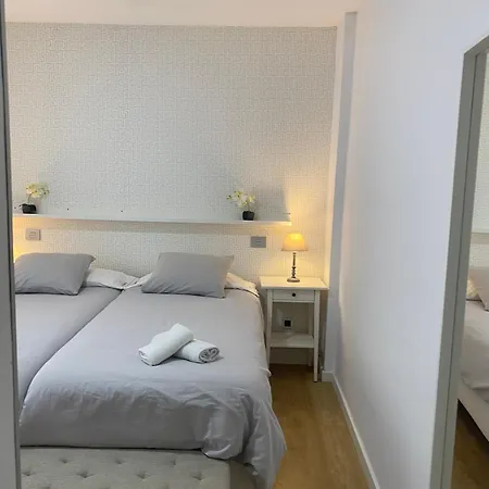 Numancia1-2b * Las Palmas